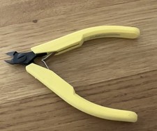 8130 Zange seitlich,zum