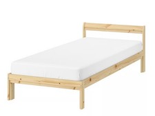 Bett 90x200 mit lattenrost