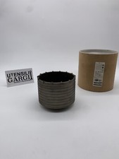 SCHWERER KRANZ TASSENFRÄSER