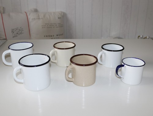 Alte emaille becher - x,