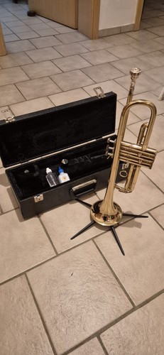 Amati kraslice 1011 - kraslice, trompete