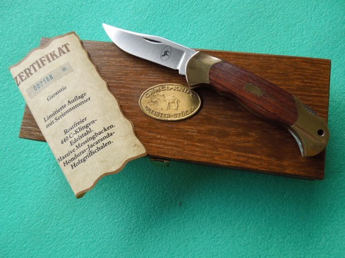 Premium camel folder - premium,
