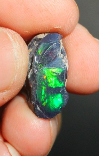 Black opal rough multi - black, fire