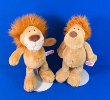 2x NICI LÖWE +LÖWIN Wild friends braun Plüsch Stoff Kuschel 30 cm groß stehend