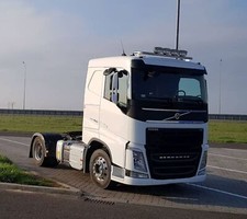 LKW SCHEINWERFERBÜGEL /