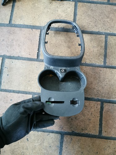 Opel corsa getränkehalter - corsa, d