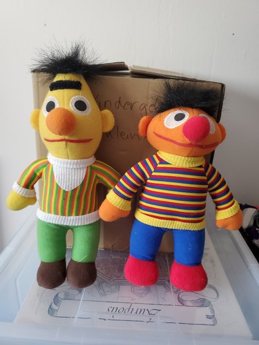 Ernie und bert plüschfiguren - ernie,