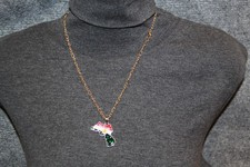 HALSKETTE GOLDFARBEN AUS