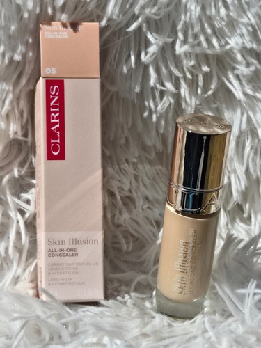 Clarins skin illusion - skin,