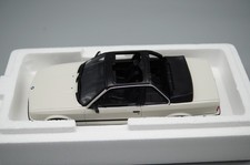 1:18 BMW 325i E30 TC2 Baur