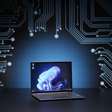 HP Dragonfly G4 // Intel Core i7-1355U, 16 GB RAM, 512 GB SSD (eSIM)