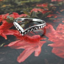 V Wunschknochen Form Ring