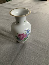 Porzellanvase handbemalt mit Rose Und Goldrand von PGH Handgemalt