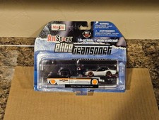 2010 Maisto Elite Transport