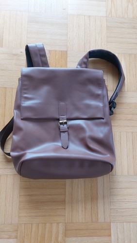 Rucksack braun neuwertig von