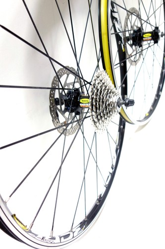 Mavic crossride - 26“,