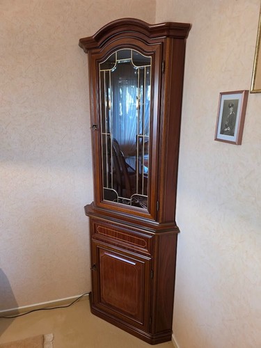 Eckvitrine vollholz - ,