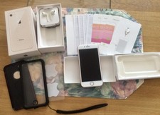 Apple iPhone 8 - 64GB - Rose