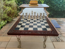 Schachfiguren-Set aus