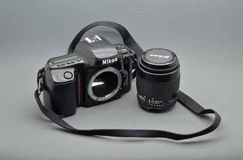 Nikon f50 slr analoge - nikon,