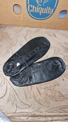 Gymnastikschuhe