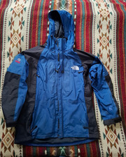 THE NORTH FACE GORE-TEX Jacke