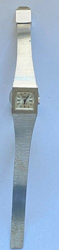 Manius rubis elegante - -,
