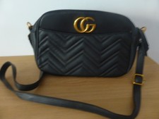 Handtasche Schultertasche schwarz gold Herz Damen Tasche