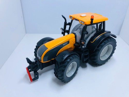 Siku valtra traktor - ☆,