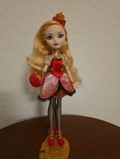 Mattel Ever After High Apple White Puppe