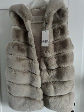 Traumhaft schöne ärmellose