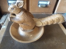 nussknacker Schale Eichhörnchen holz