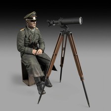 Rommel with tripod - e.,