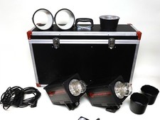 Multiblitz Studio Set mit 2x