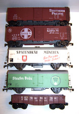 Konvolut 5 alte Kunststoff