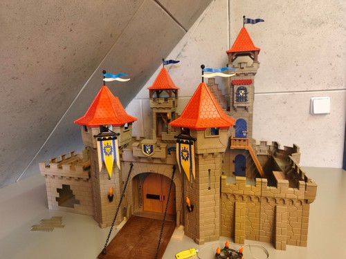 3268 königsritterburg - 3268,