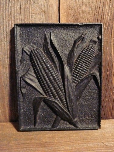 Guss schild relief alt - guss,