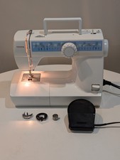 Toyota Nähmaschine DC30