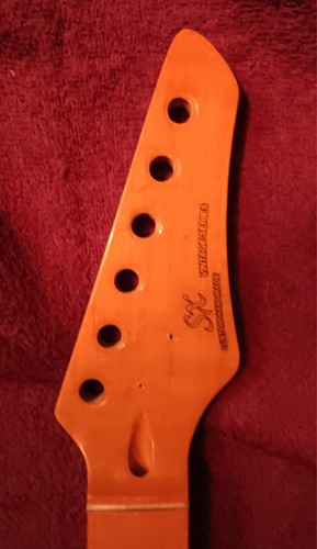 Neck - sx,