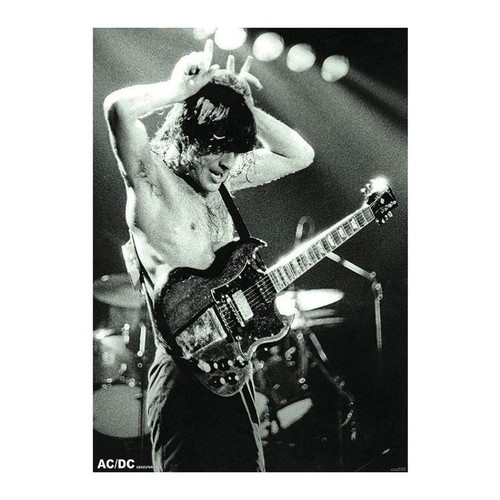 Angus young live on - ac/dc,