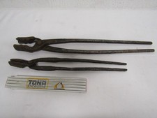 2 alte Zangen vom Schmied Schmiedezangen Zange Werkzeug Deko Handwerk