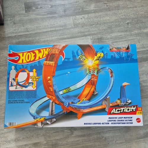 Hot wheels massive - hot, loop