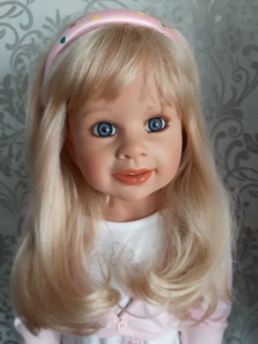 Künstlerpuppe valerie - ",