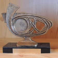 1 Design Figur Pokal 18,5 cm