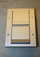 Gira TX 44 / IP 44 2-fach Rahmen mit Tastschalter und Steckdose in alu Aluminium