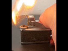 Feuerzeug Baby Gas SAROME