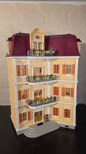 Playmobil großes puppenhaus - playmobil,