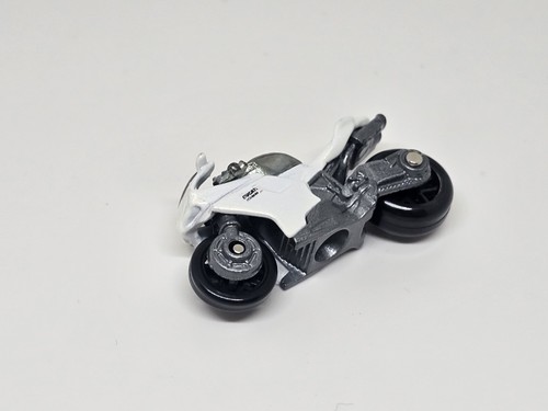 Ducati von hot - ducati,