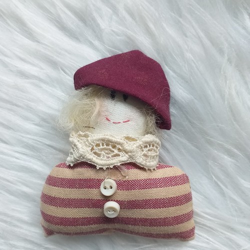 Miniatur stoffpuppe - miniatur,