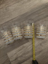 4 Gläser Mit Goldrand